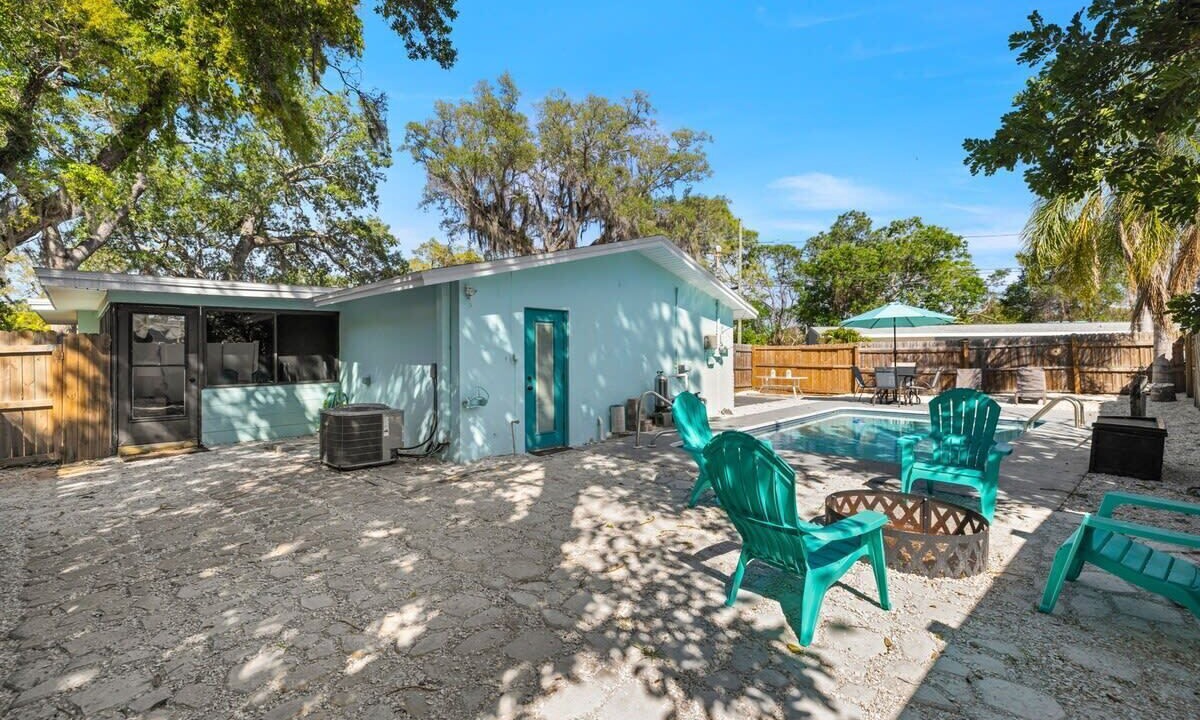 Photo of Patio Balcony in Ozona