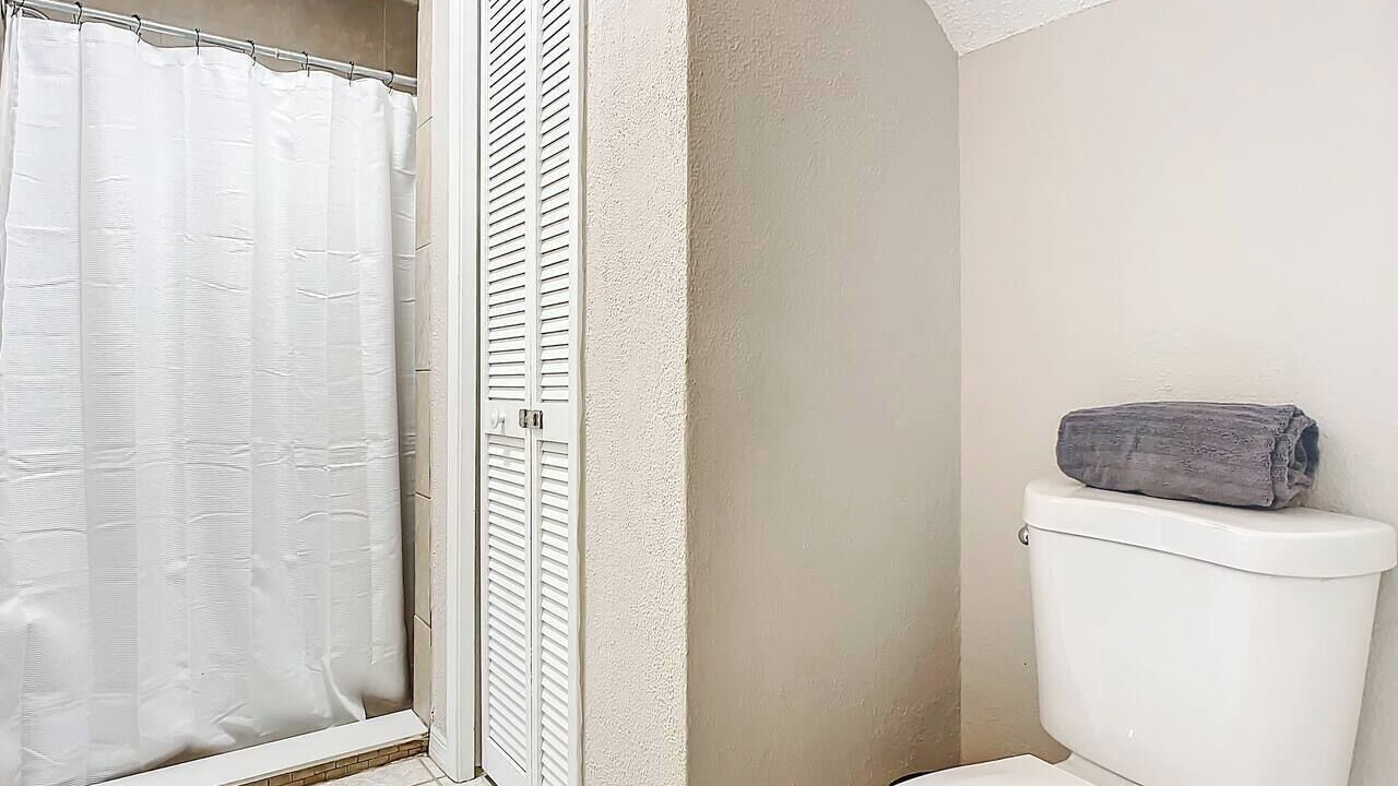 Photo of Bathroom in Port Orange