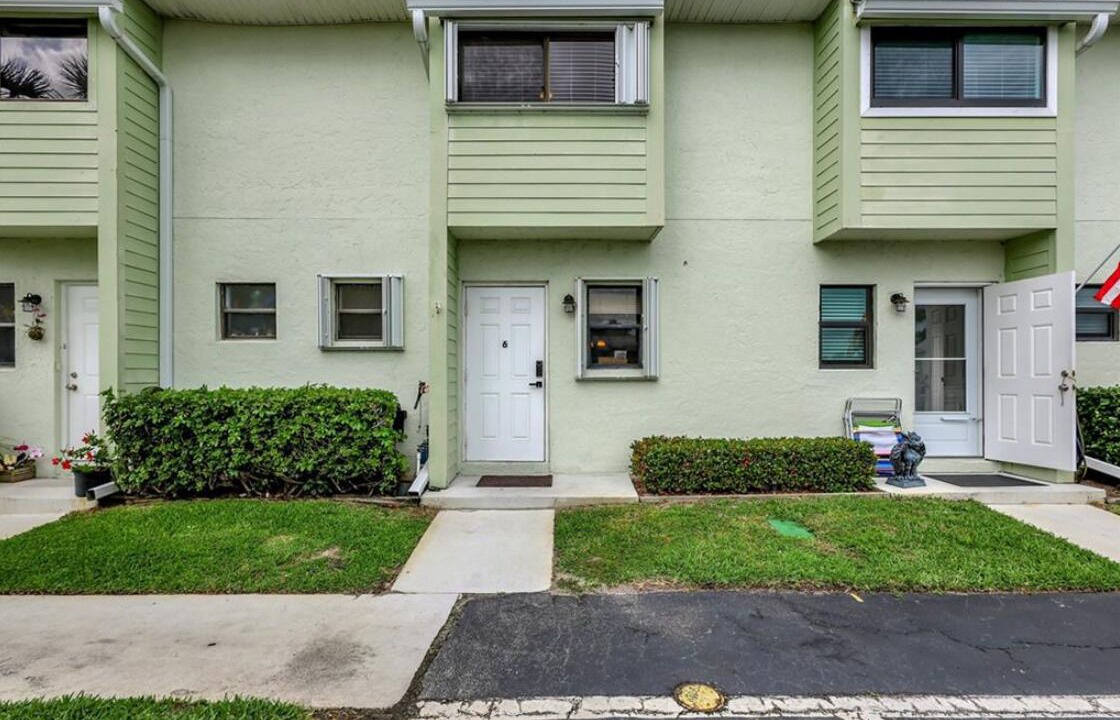 Photo of Outdoor in Hutchinson Island South