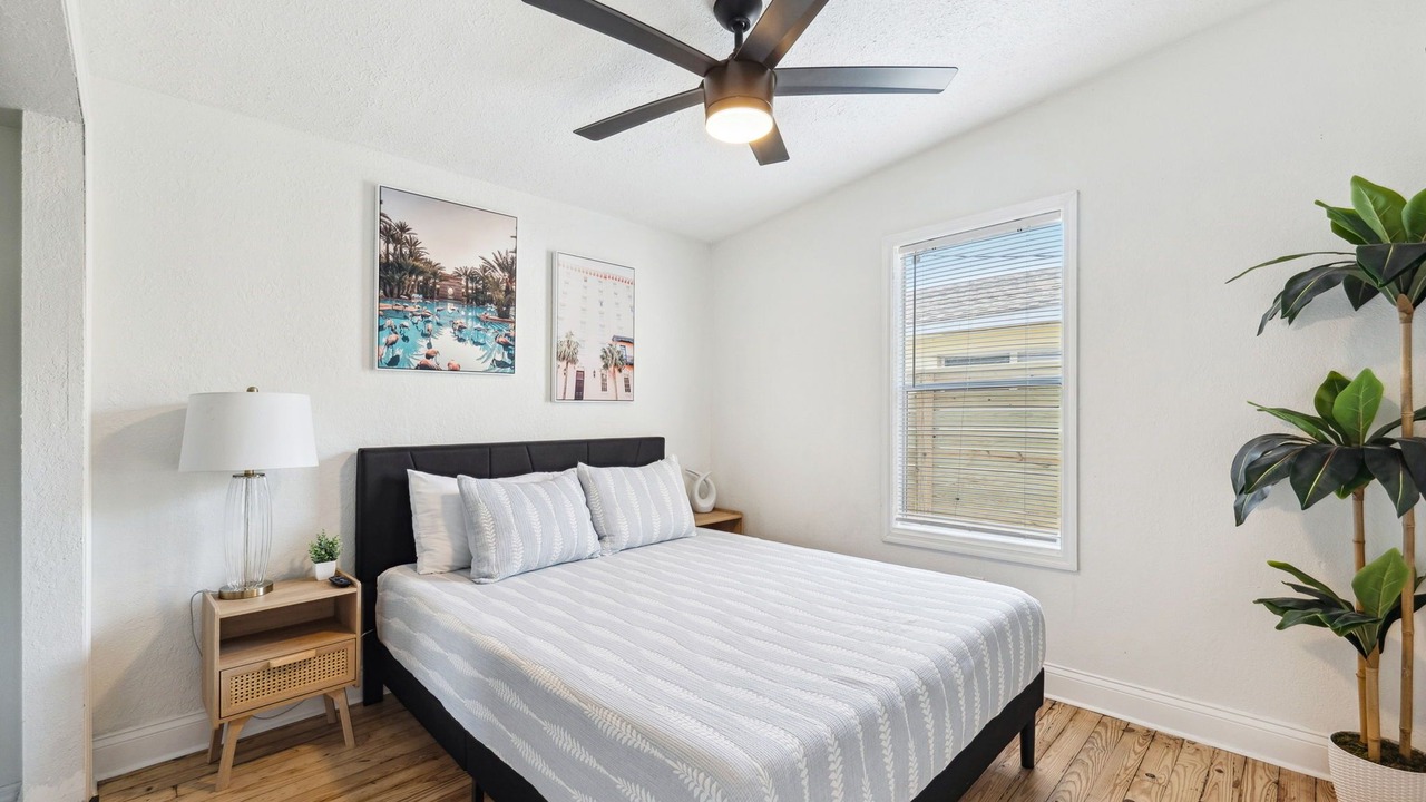 Photo of Bedroom in Pinellas Park