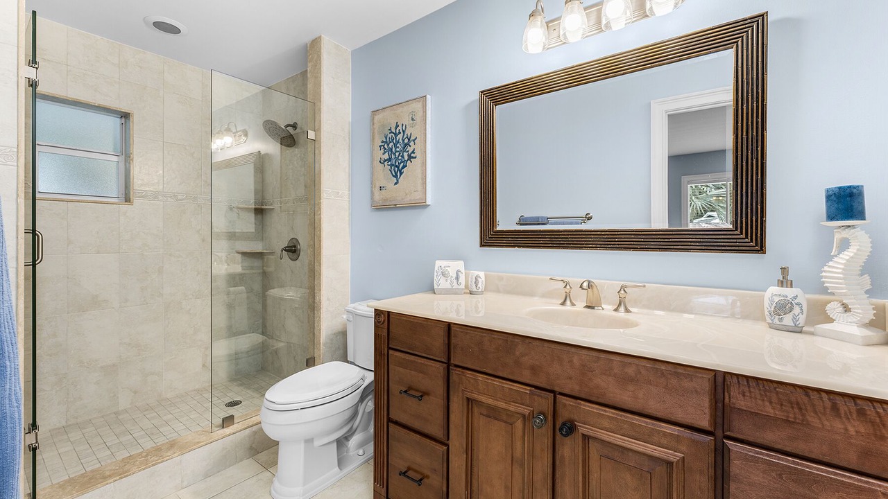 Photo of Bathroom in Tavernier