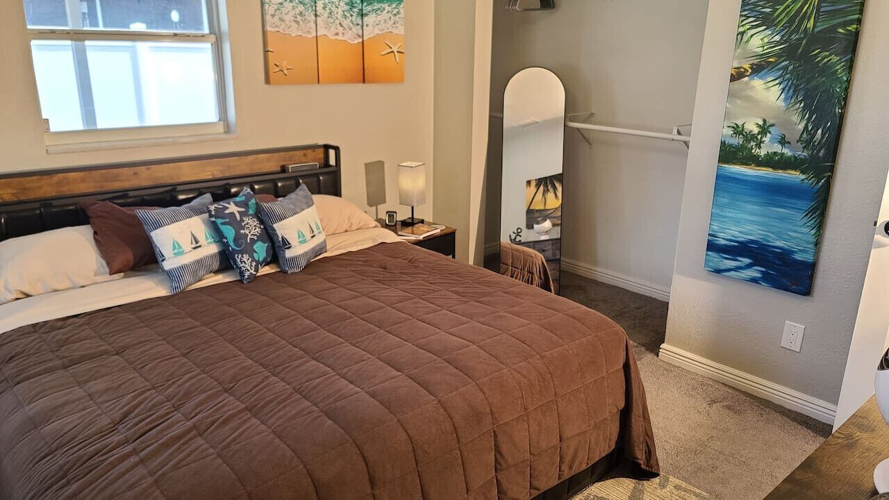 Photo of Bedroom in Pinellas Park