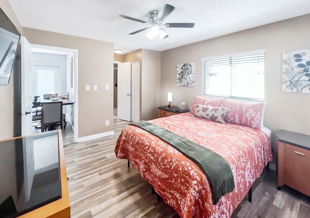 Photo of Bedroom in Pinellas Park