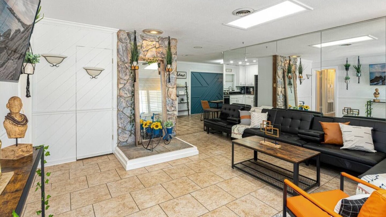 Photo of Livingroom in Conway