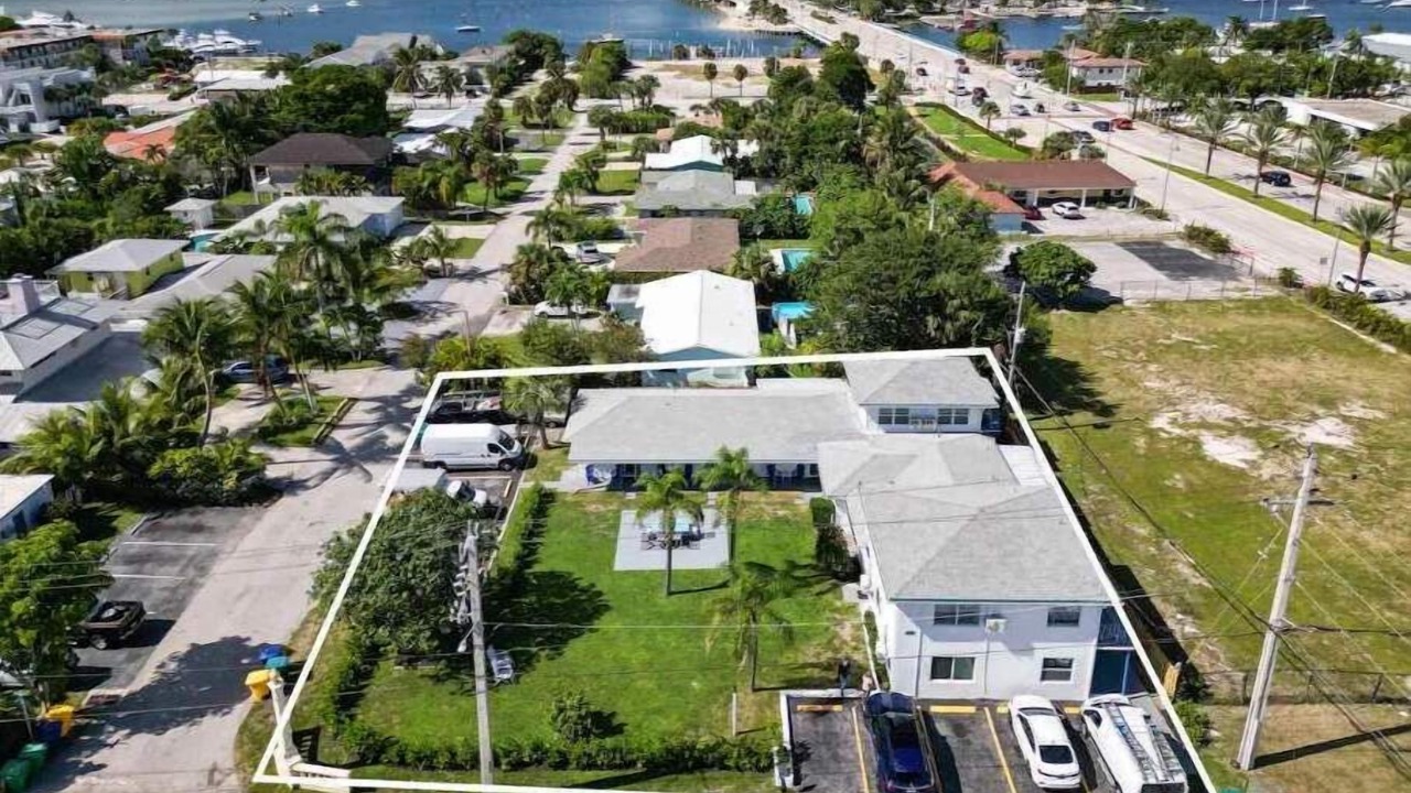 Photo of Outdoor in Palm Beach Shores