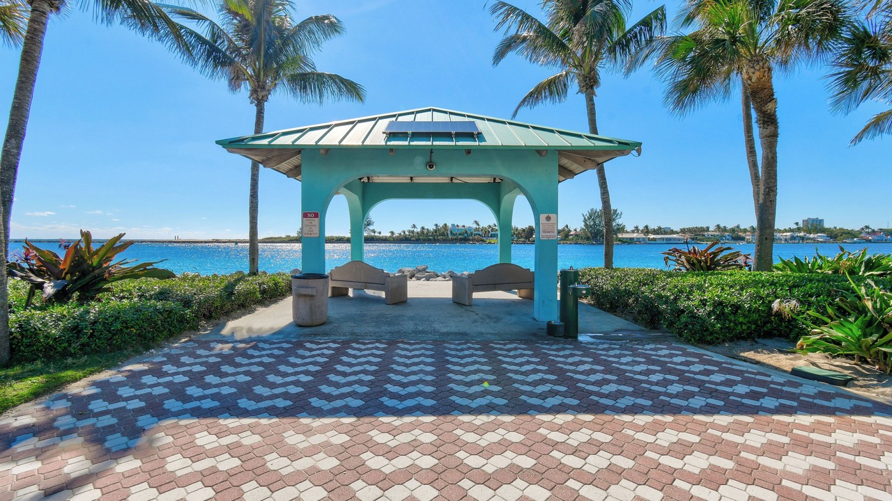 Photo of Outdoor in Palm Beach Shores