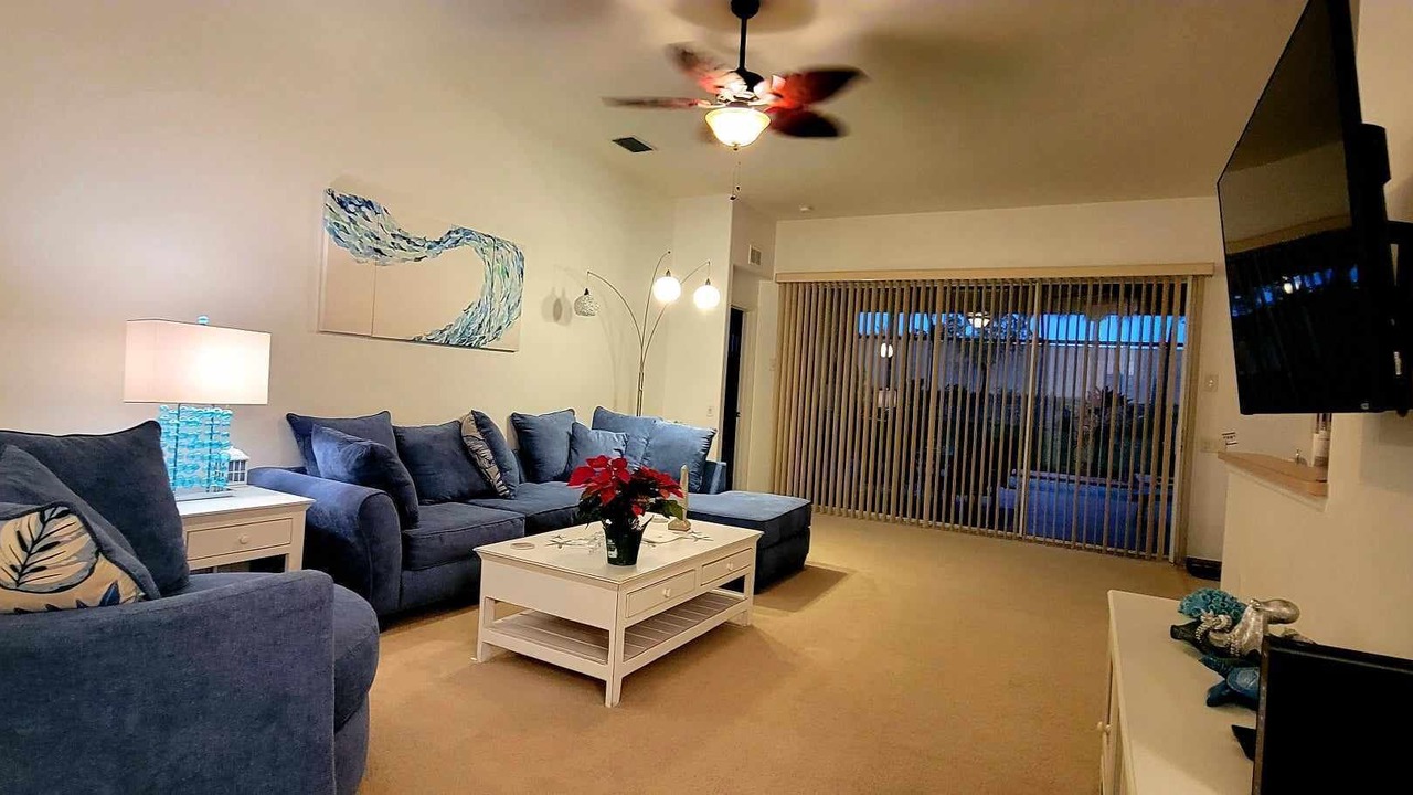 Photo of Livingroom in Fort Myers