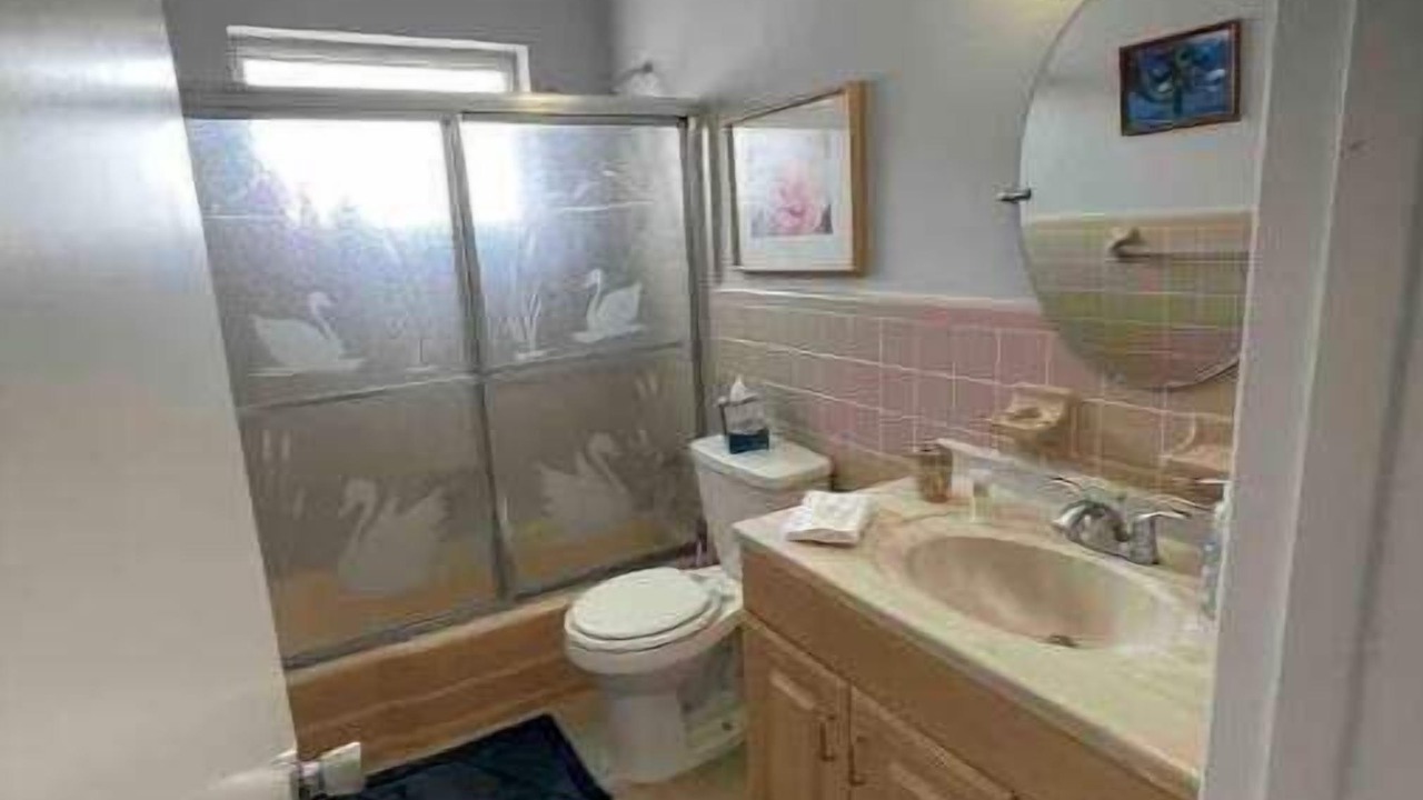 Photo of Bathroom in Palm Beach Shores