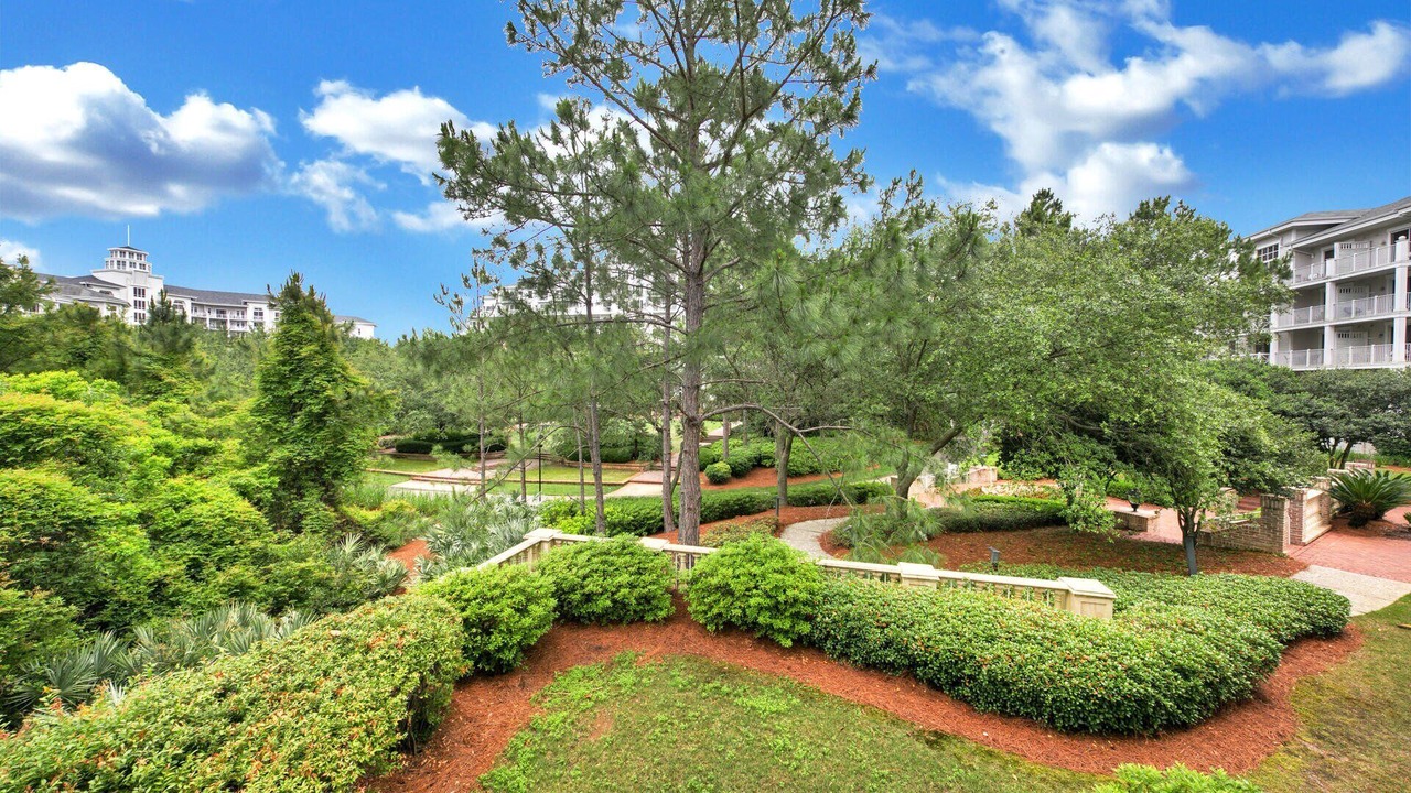 Photo of Outdoor in Baytowne Wharf