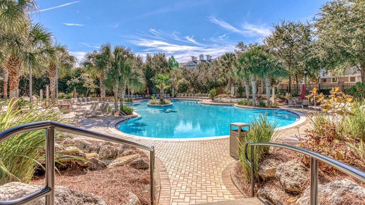 Photo of Outdoor in Baytowne Wharf