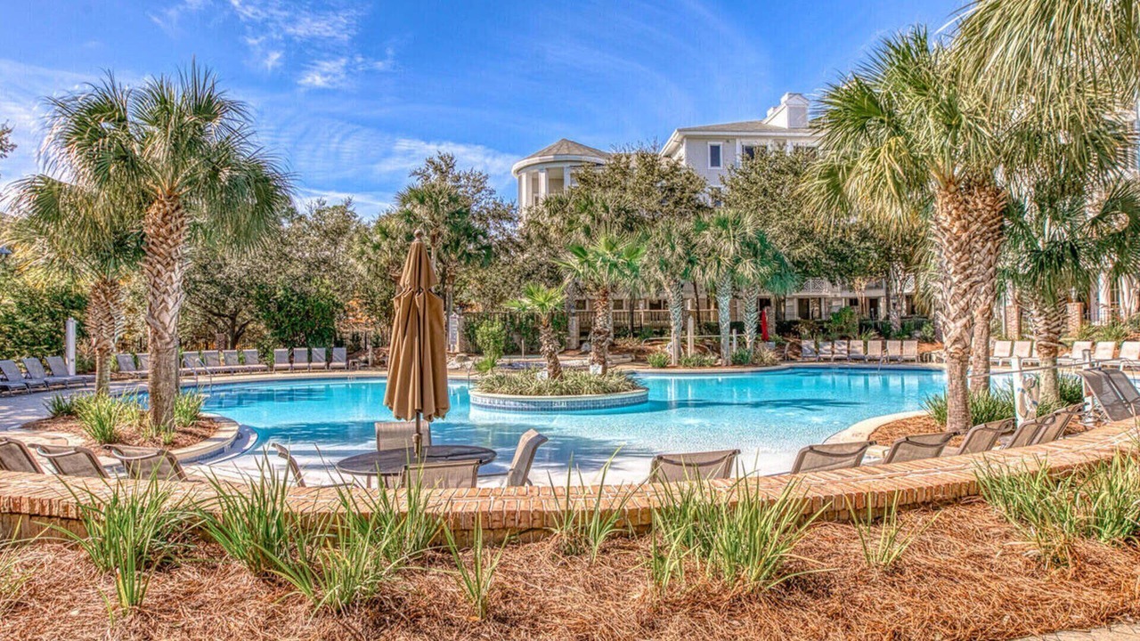 Photo of Outdoor in Baytowne Wharf