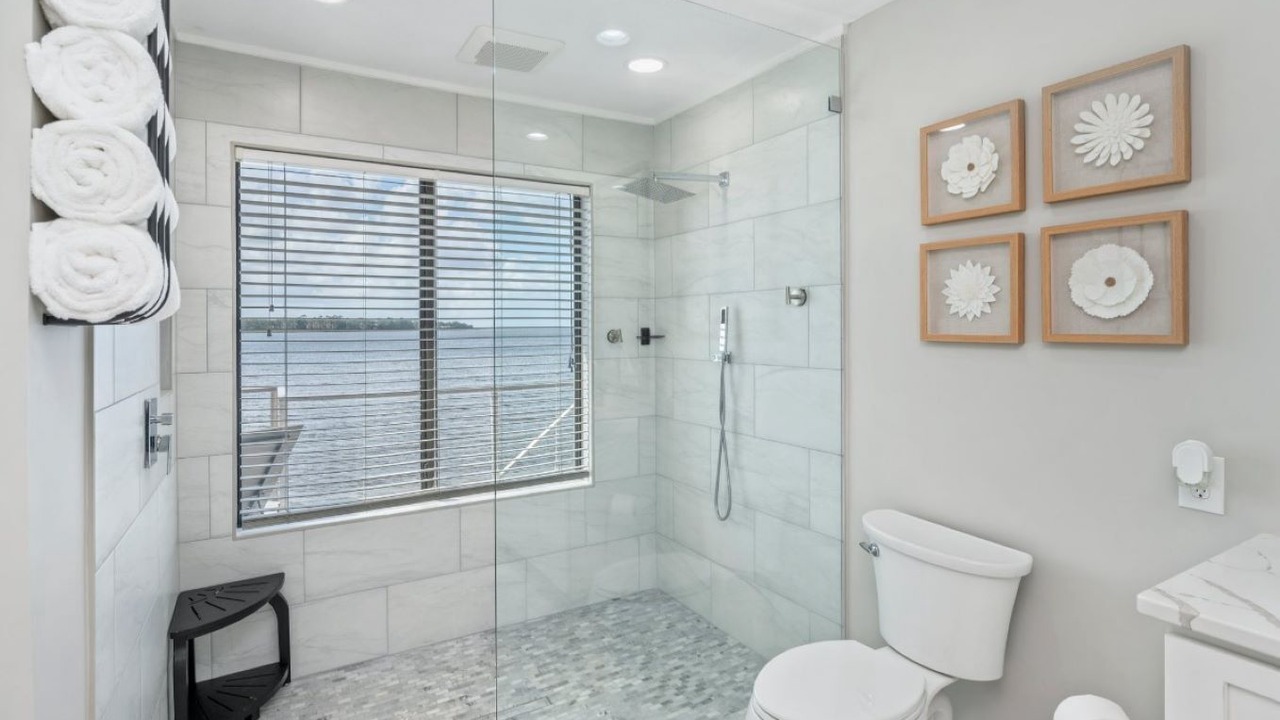 Photo of Bathroom in Niceville