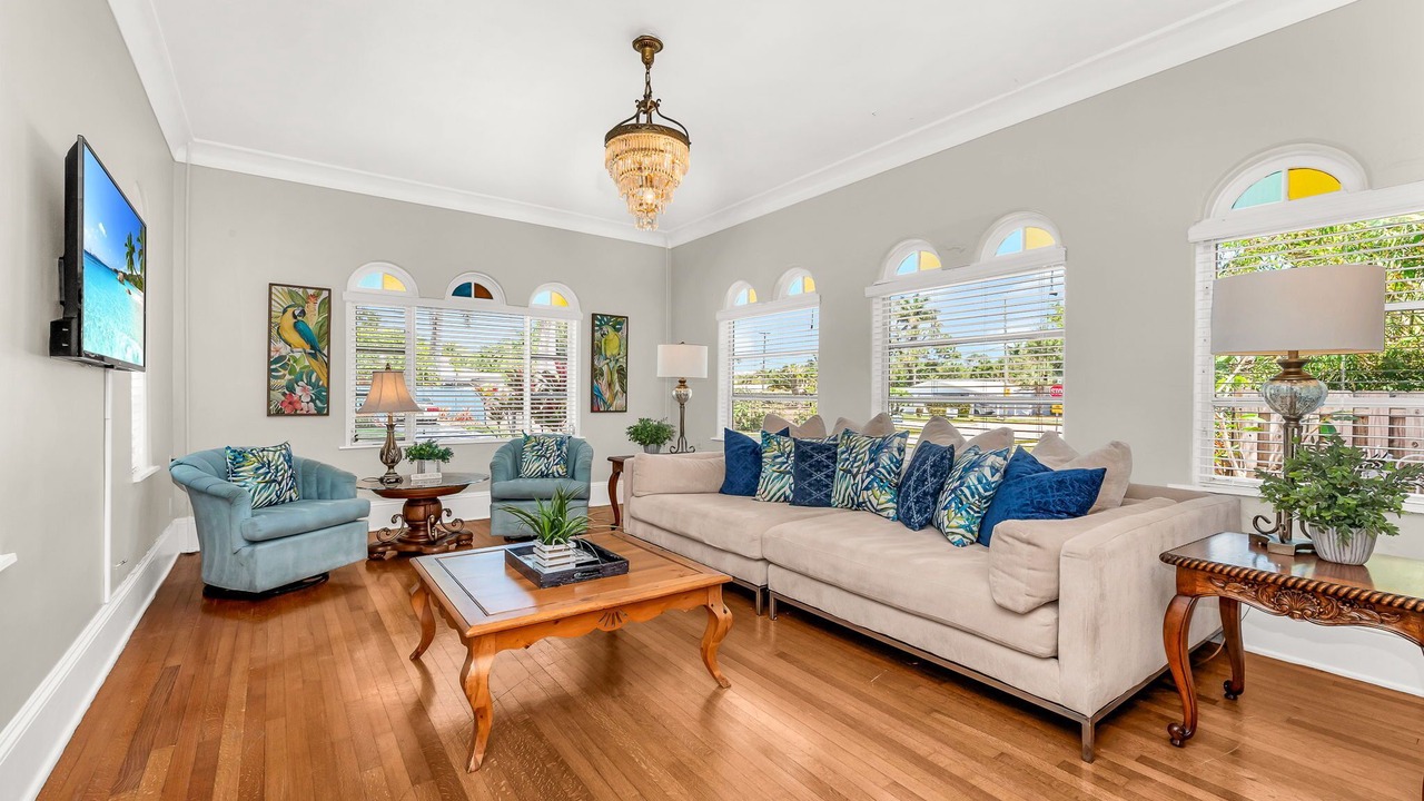 Photo of Bedroom in South Palm Park Neighborhood Association