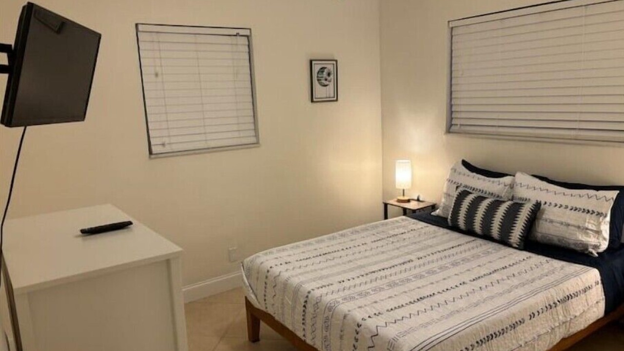 Photo of Bedroom in Sunset