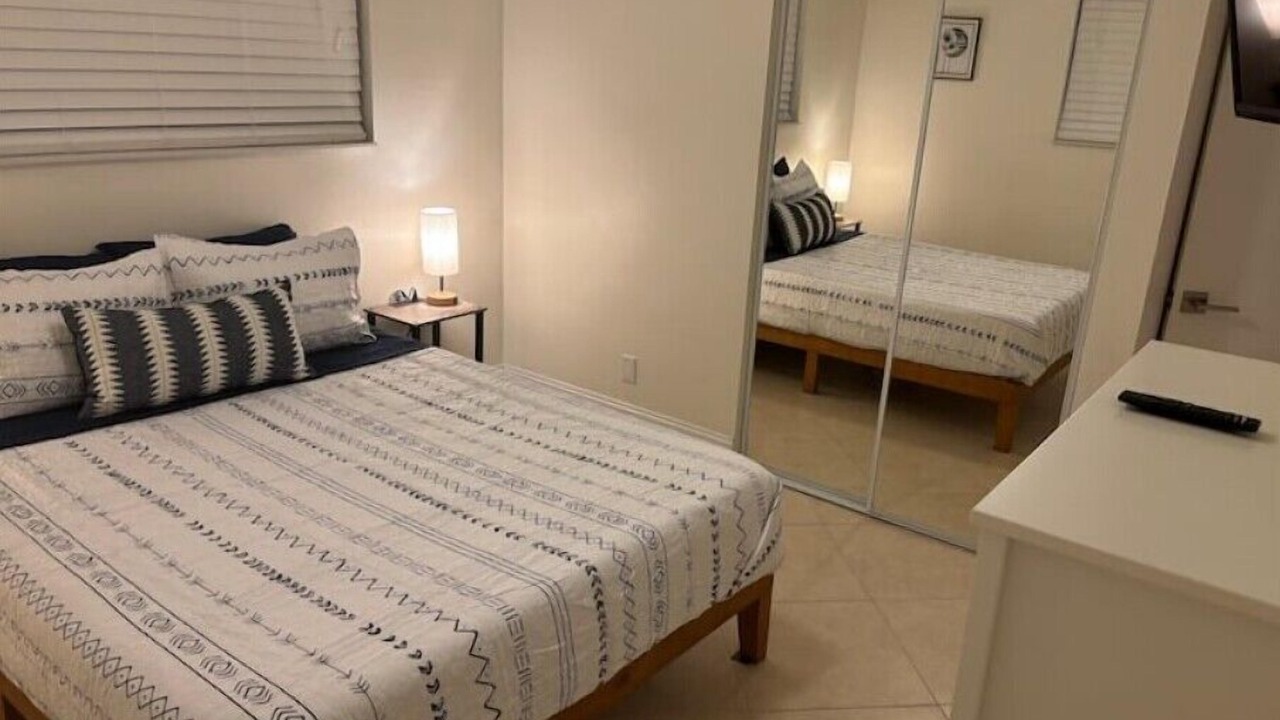 Photo of Bedroom in Sunset