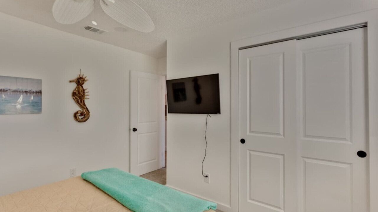 Photo of Bedroom in Isle of Palms
