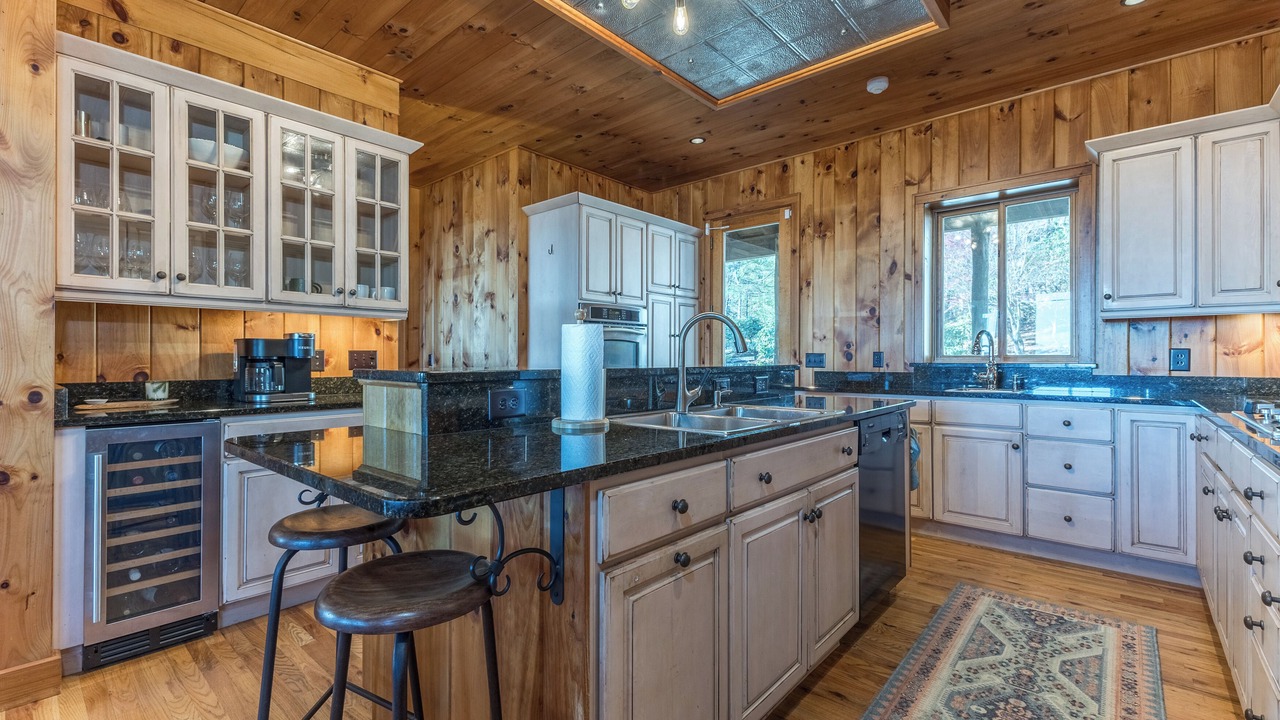 Photo of Kitchen in Cashiers