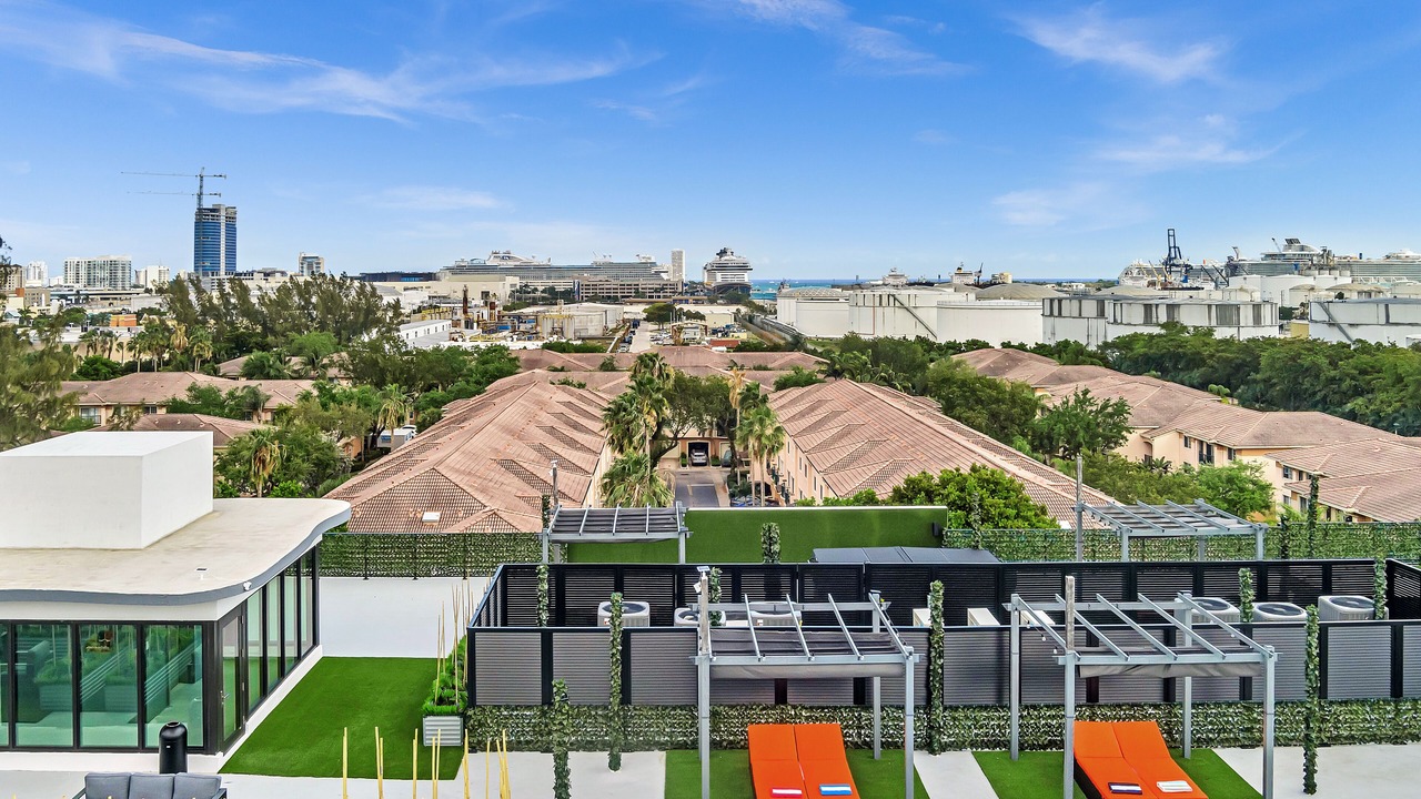 Photo of Outdoor in Poinciana Park