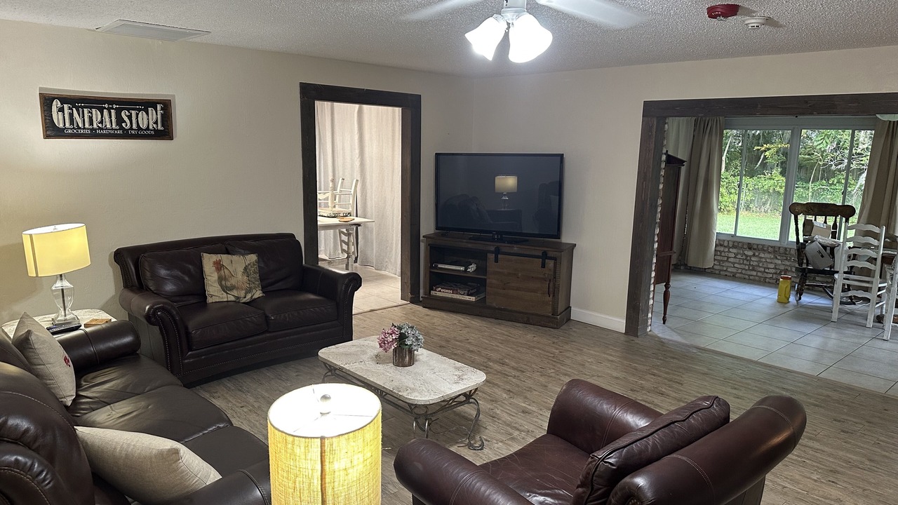 Photo of Livingroom in Port Orange