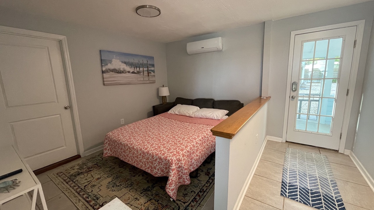 Photo of Bedroom in Eastpoint