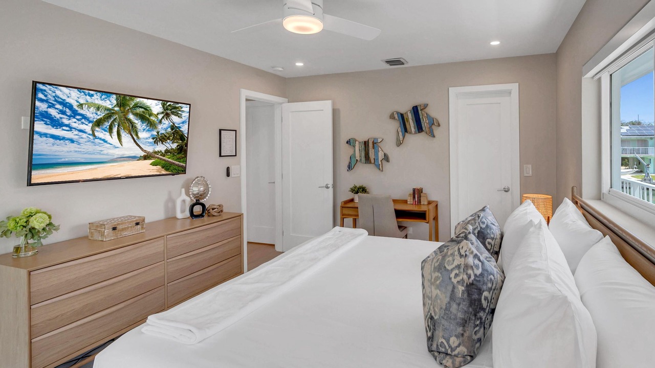 Photo of Bedroom in Islamorada