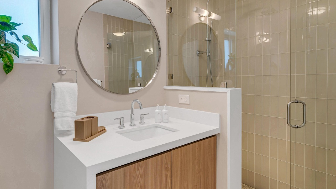 Photo of Bathroom in Islamorada