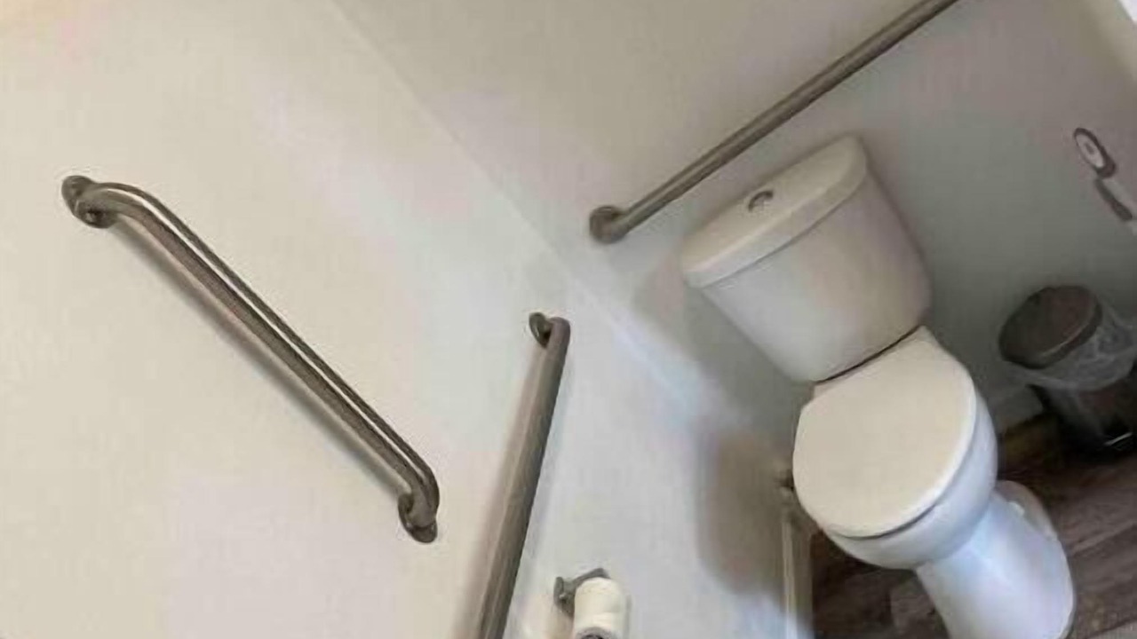 Photo of Bathroom in Altamonte Springs