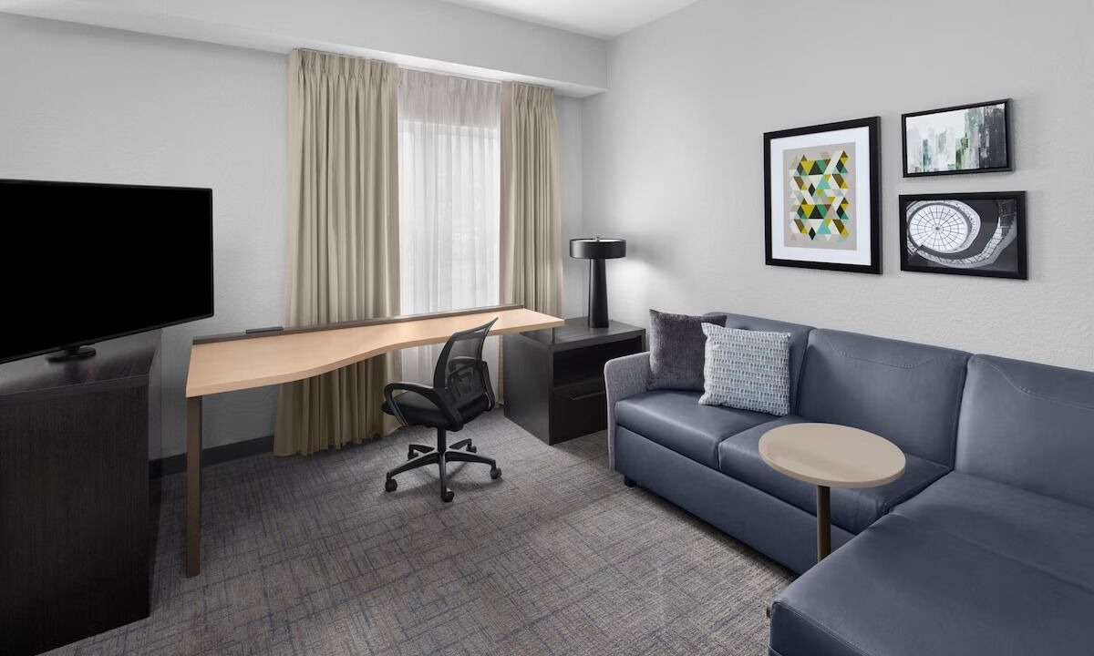 Photo of Livingroom in Oldsmar