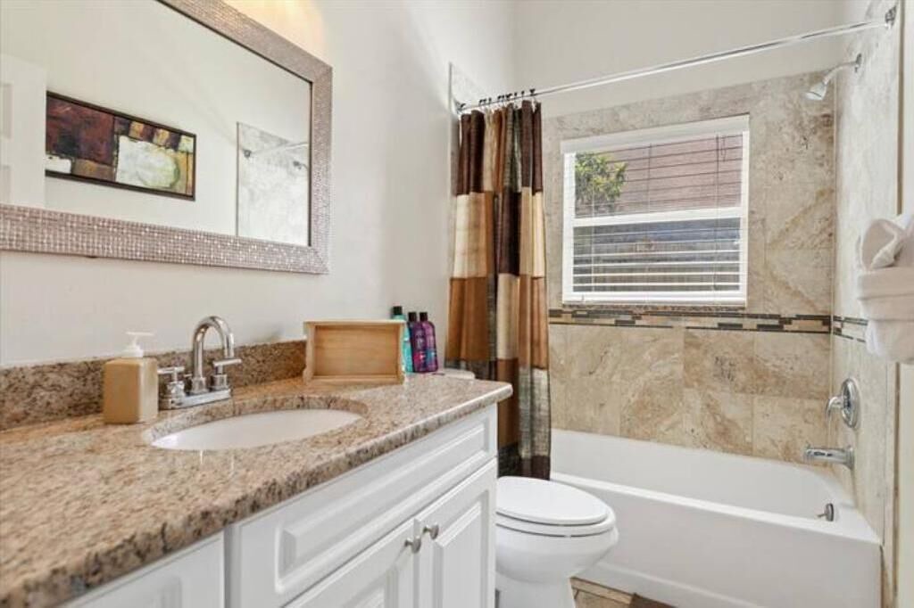 Photo of Bathroom in Chuluota