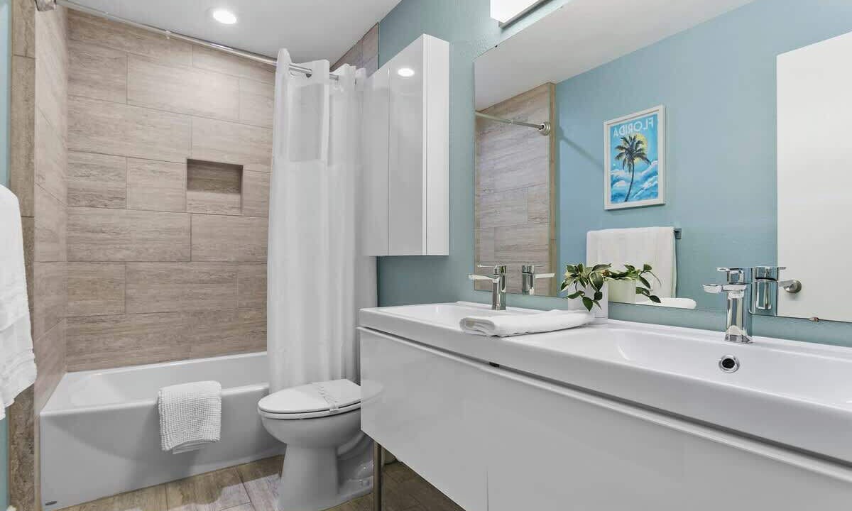 Photo of Bathroom in Palm Harbor