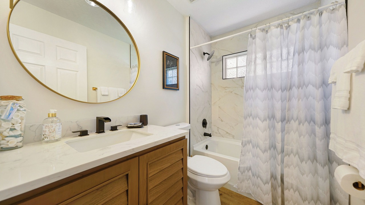 Photo of Bathroom in Palm Harbor