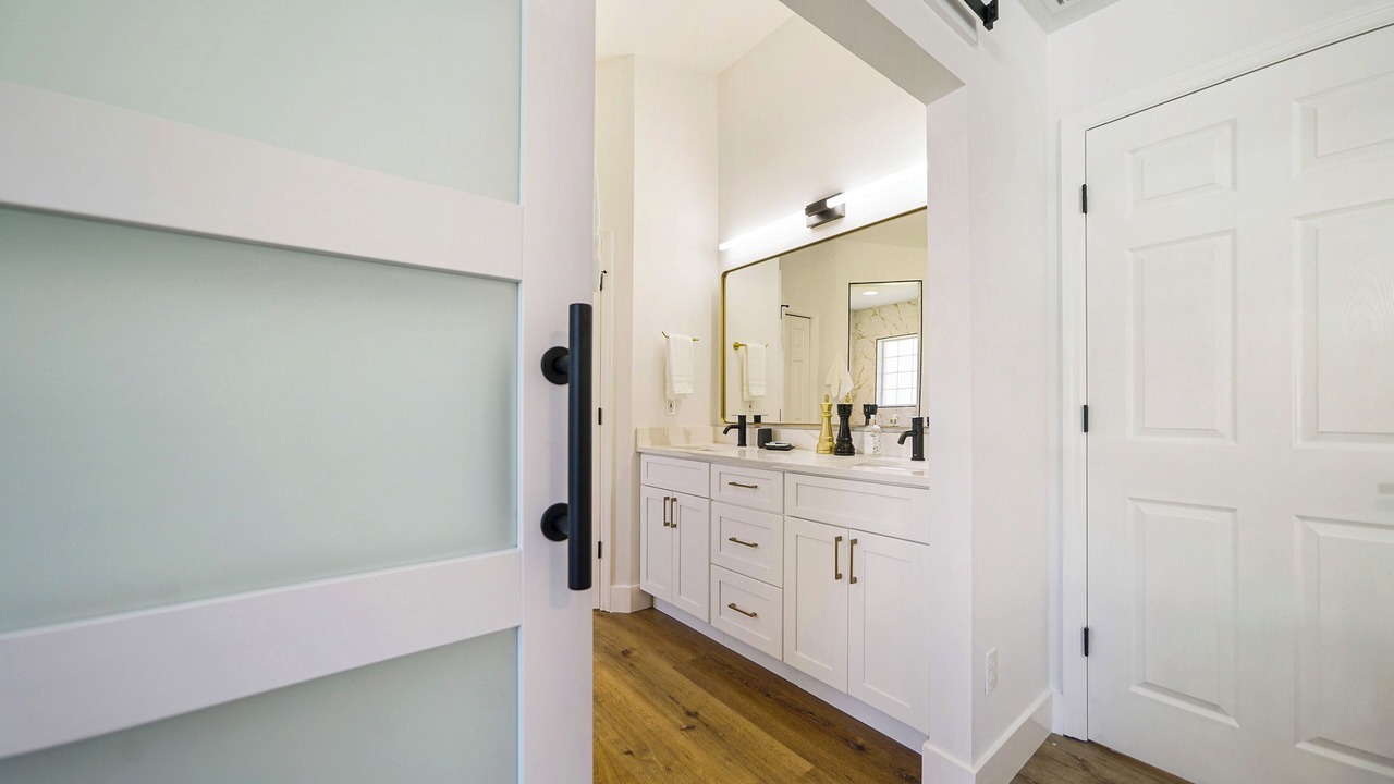 Photo of Bathroom in Palm Harbor