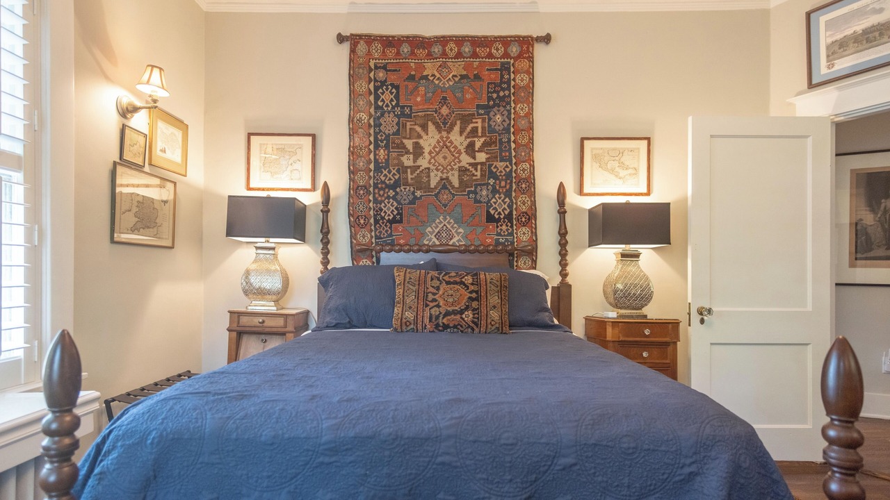 Photo of Bedroom in Midtown