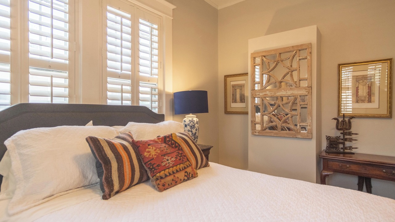 Photo of Bedroom in Midtown