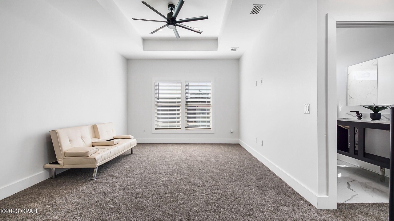 Photo of Bedroom in Holiday Beach