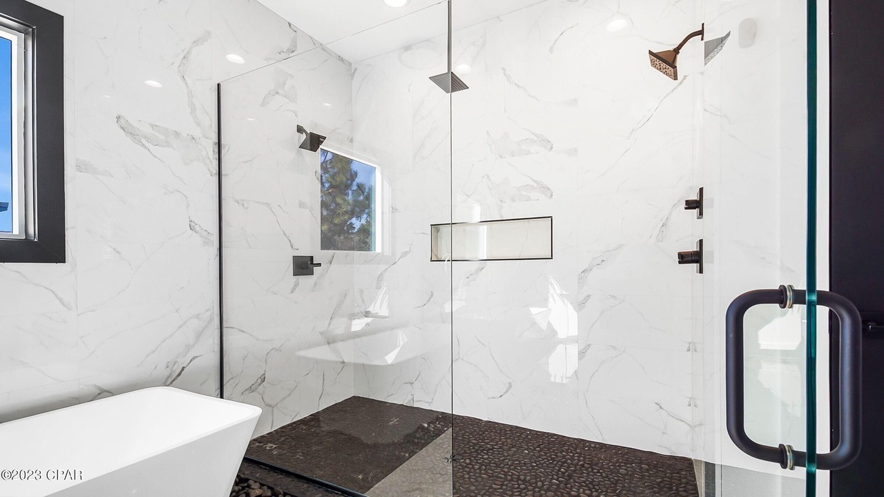 Photo of Bathroom in Holiday Beach