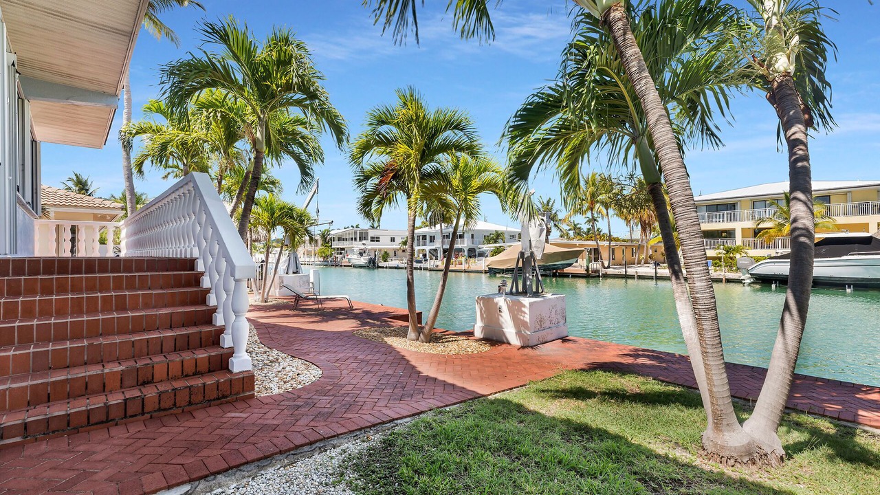 Photo of Patio Balcony in Coury