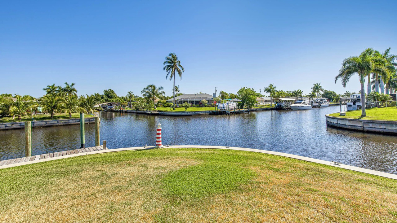 Photo of Outdoor in Lochmoor Waterway Estates