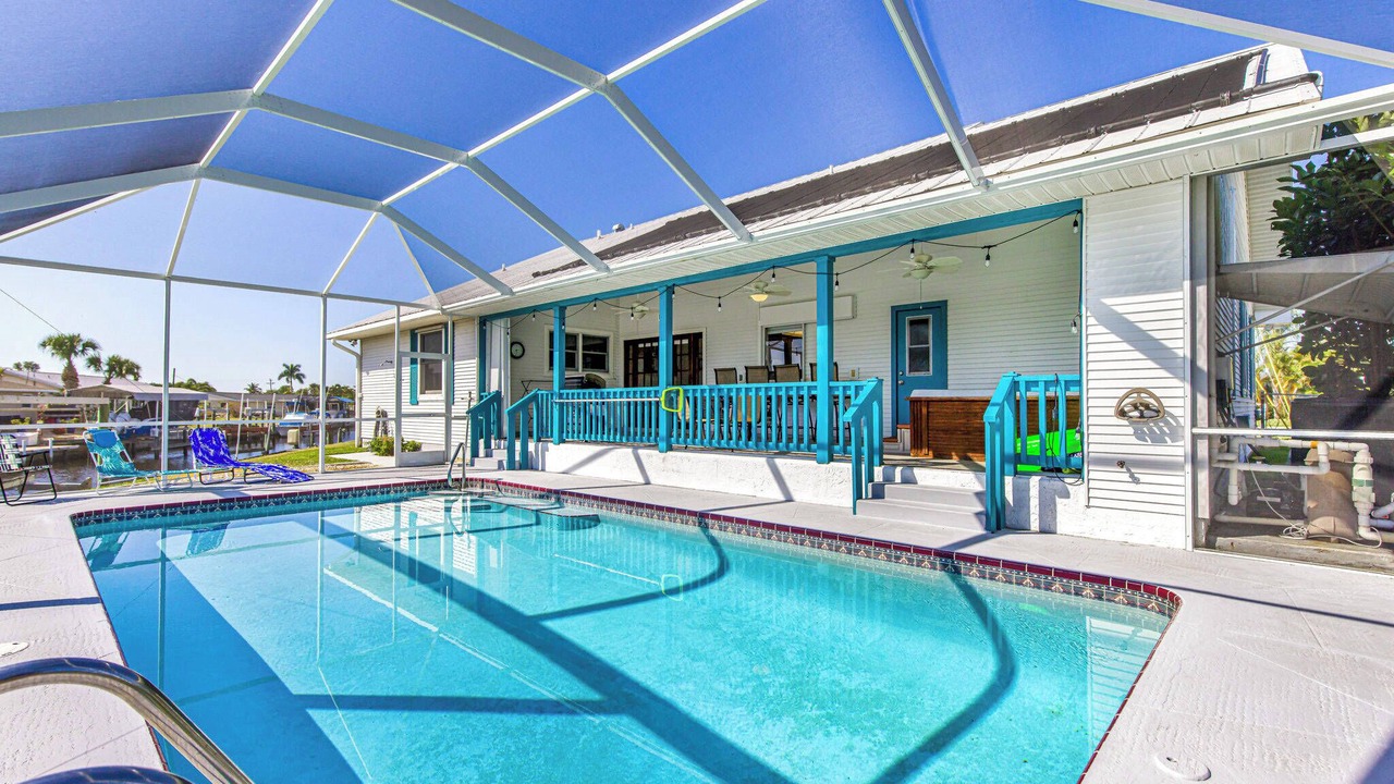 Photo of Outdoor in Lochmoor Waterway Estates