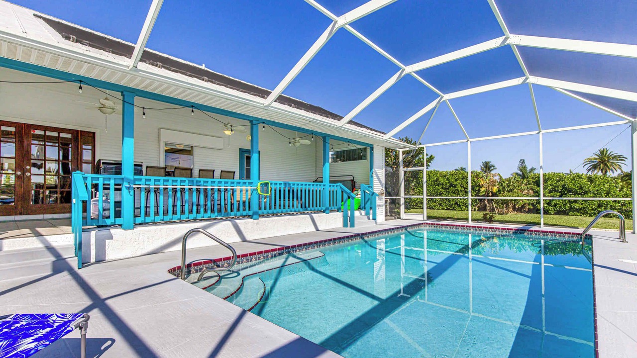 Photo of Outdoor in Lochmoor Waterway Estates