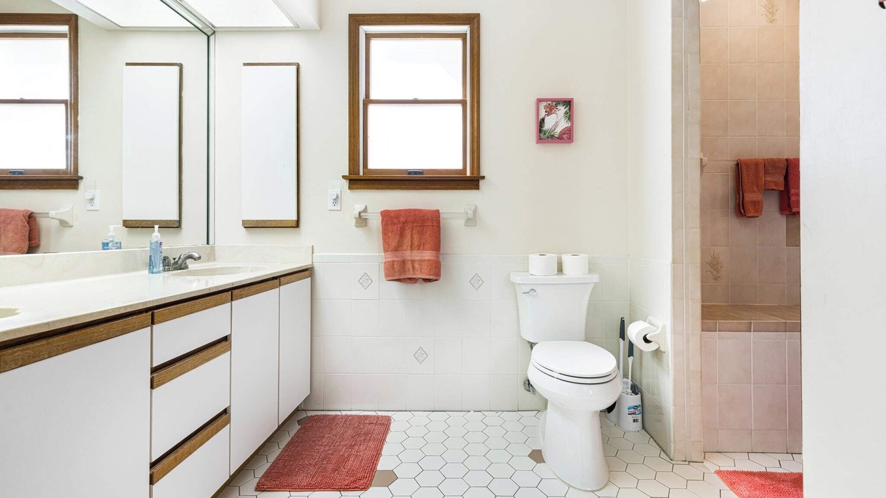 Photo of Bathroom in Lochmoor Waterway Estates