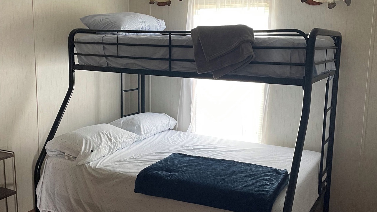 Photo of Bedroom in Moore Haven