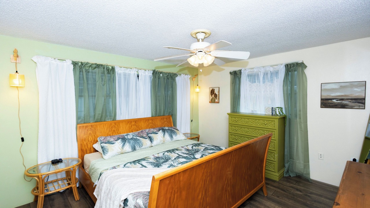 Photo of Bedroom in Lochmoor Waterway Estates