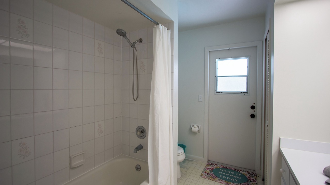 Photo of Bathroom in Harris