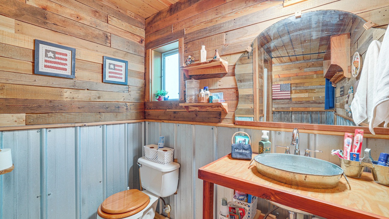Photo of Bathroom in Lake Butler