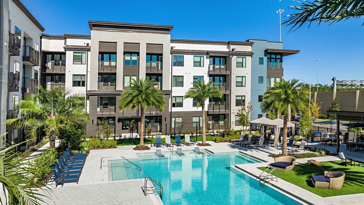 Photo of Outdoor in Deerwood