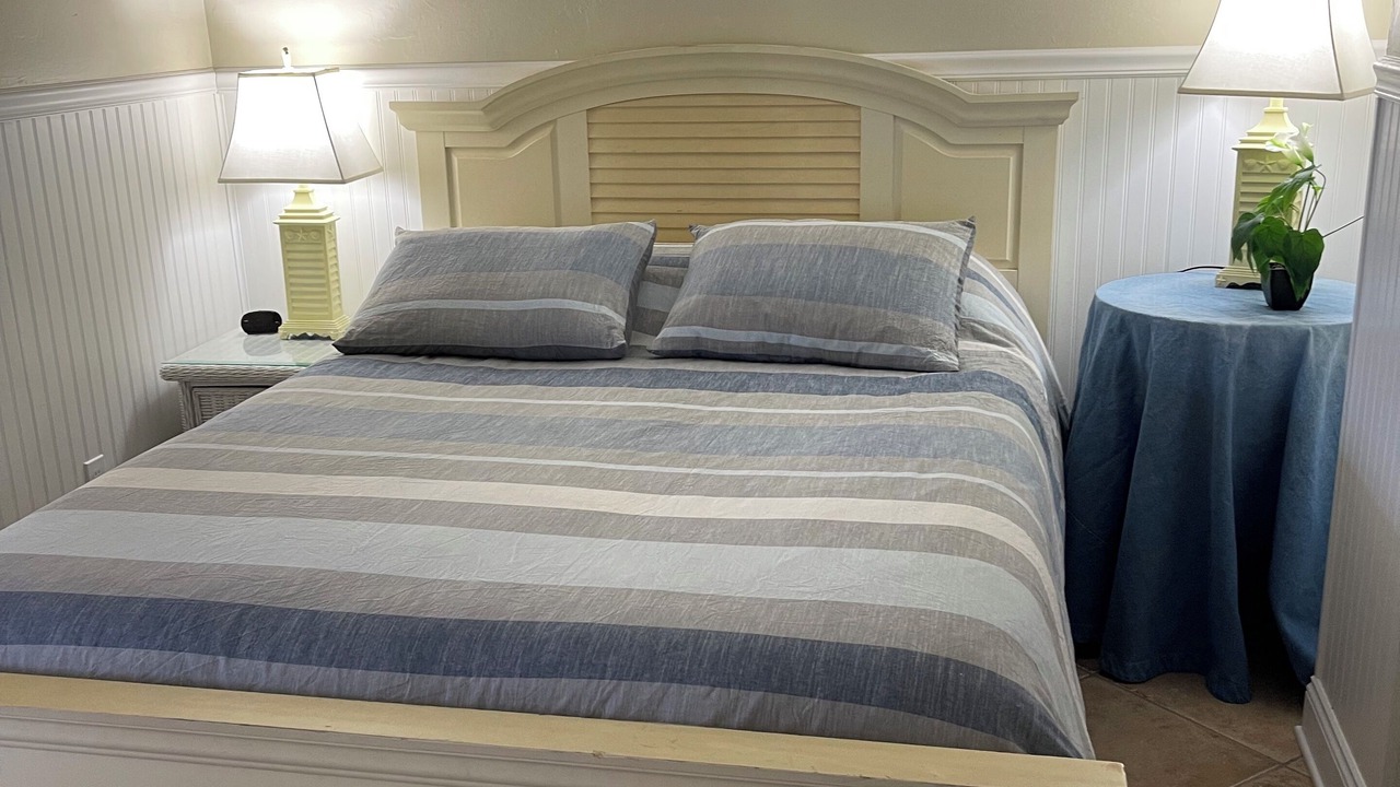 Photo of Bedroom in Panacea