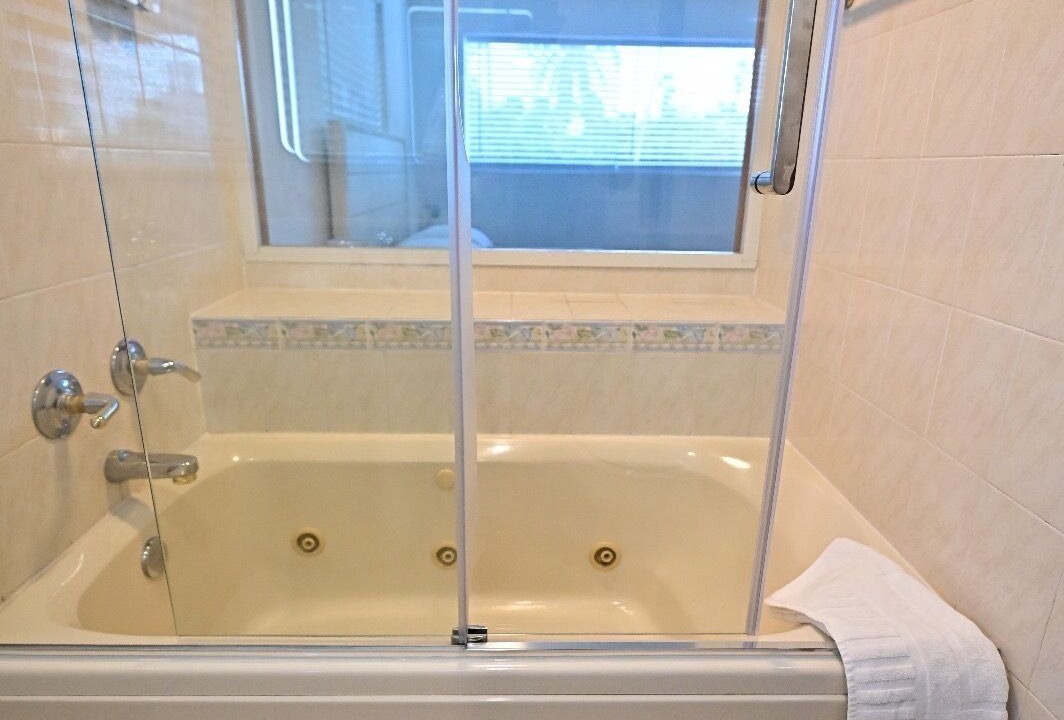 Photo of Bathroom in Overtown