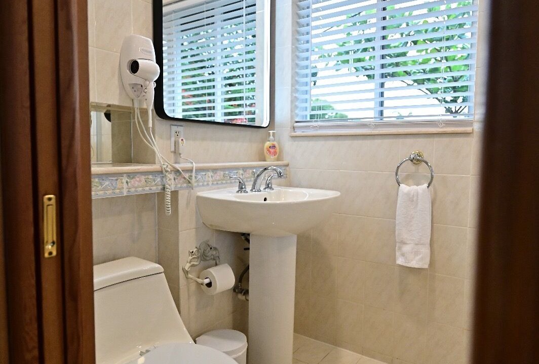 Photo of Bathroom in Overtown
