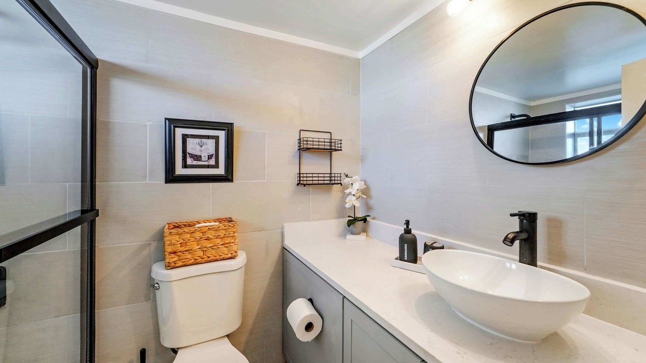 Photo of Bathroom in North Bay Village